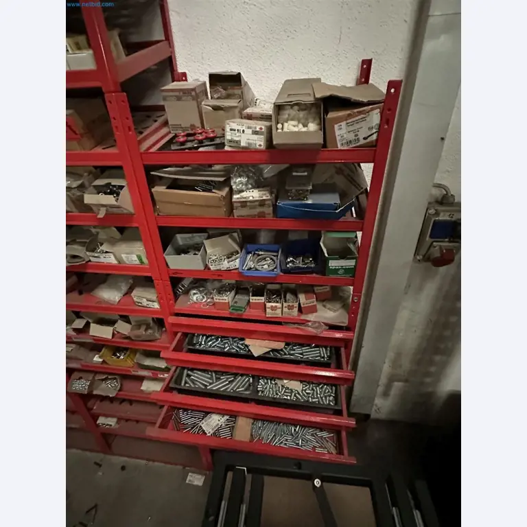 Maschinen, Warenvorräte, Lagertechnik u. Designmöbel eines Möbelherstellers-4