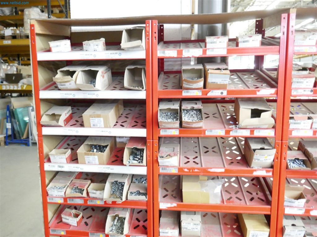 Maschinen, Warenvorräte, Lagertechnik u. Designmöbel eines Möbelherstellers-2