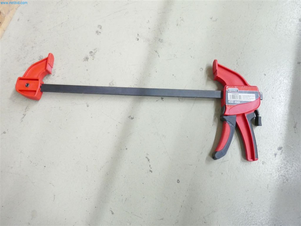 Maschinen, Warenvorräte, Lagertechnik u. Designmöbel eines Möbelherstellers-2