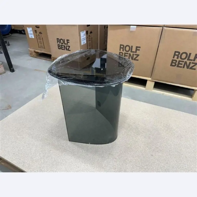 Maschinen, Warenvorräte, Lagertechnik u. Designmöbel eines Möbelherstellers-1