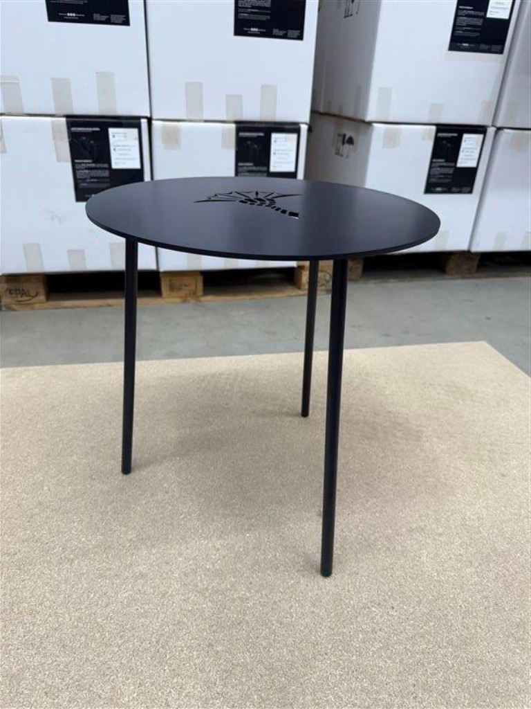 Maschinen, Warenvorräte, Lagertechnik u. Designmöbel eines Möbelherstellers-2