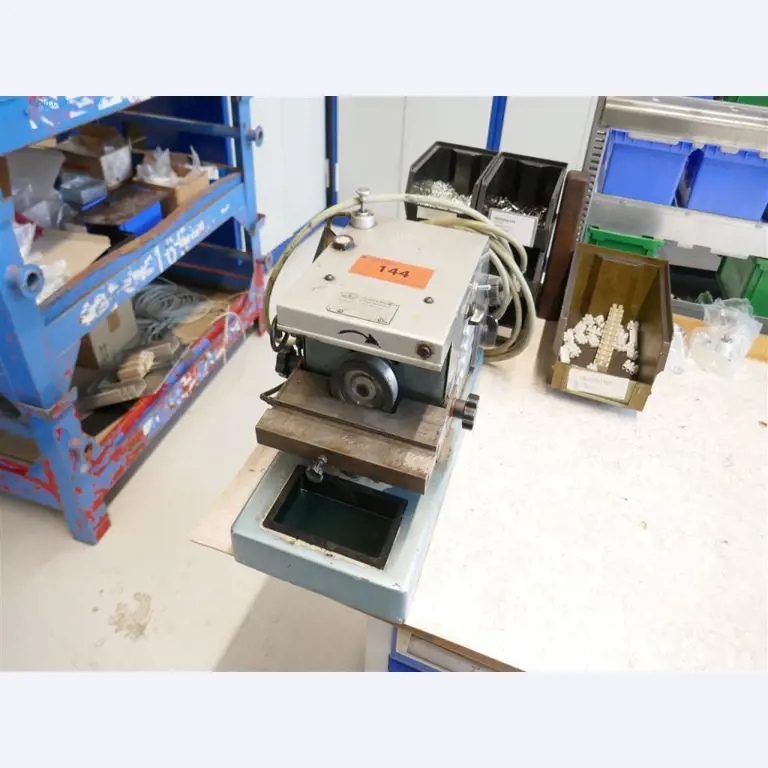 Stroje z oblasti strojírenství a výroby zařízení-1