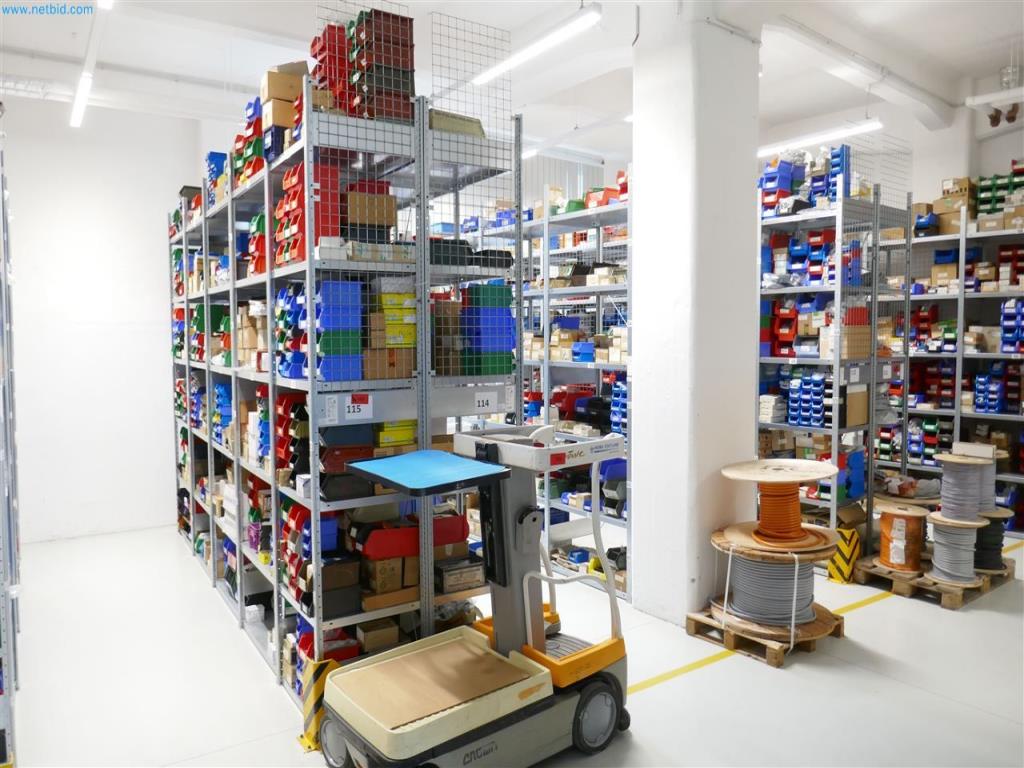 Stroje z oblasti strojírenství a výroby zařízení-1