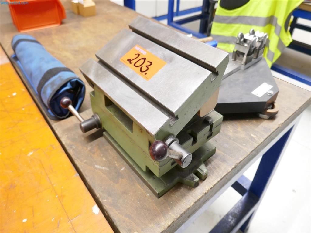 Maschinen aus dem Bereich Maschinen- und Anlagenbau-4