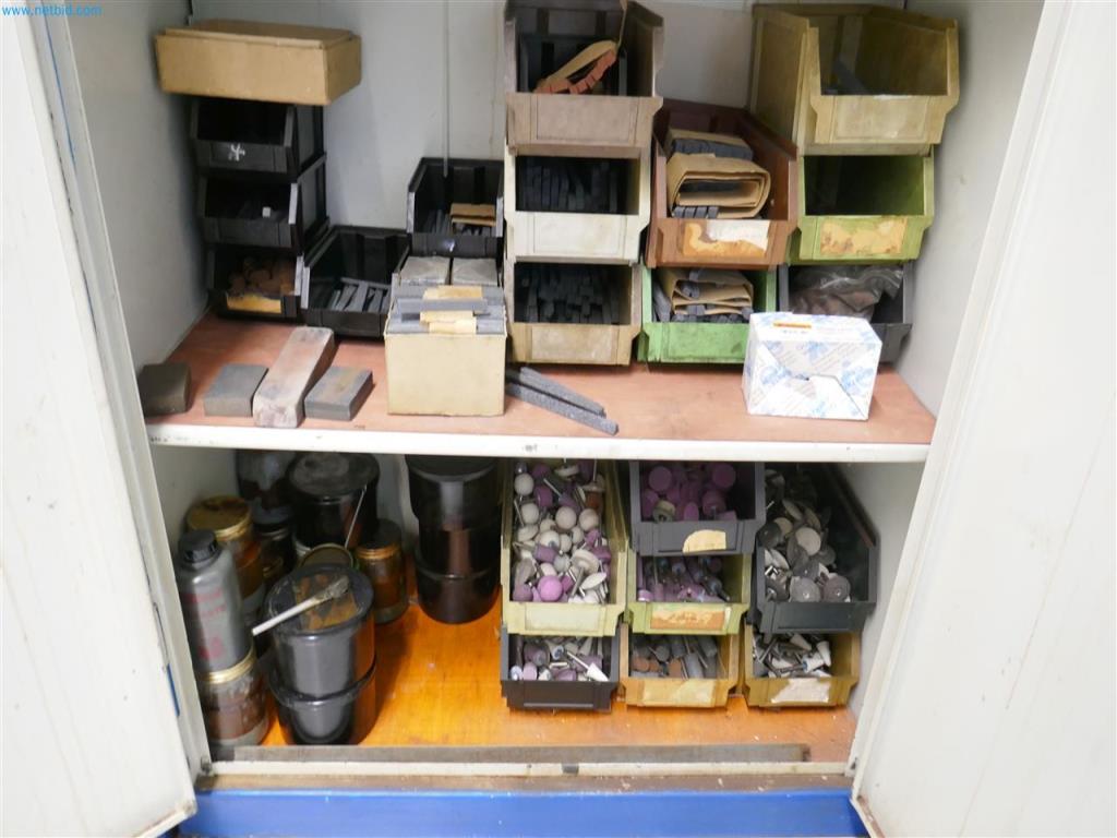 Maschinen aus dem Bereich Maschinen- und Anlagenbau-9