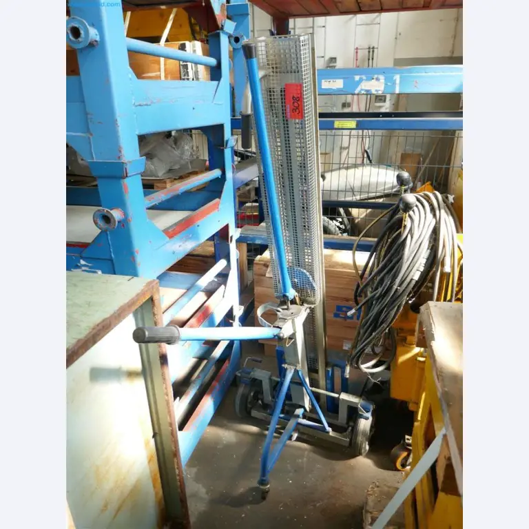 Maschinen aus dem Bereich Maschinen- und Anlagenbau-1