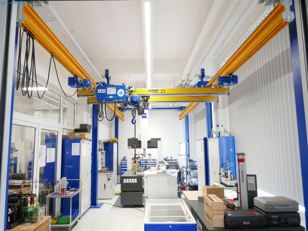 Maschinen aus dem Bereich Maschinen- und Anlagenbau-1