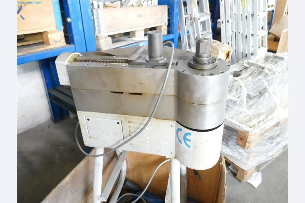 Machines du secteur de la construction de machines et d'installations-3