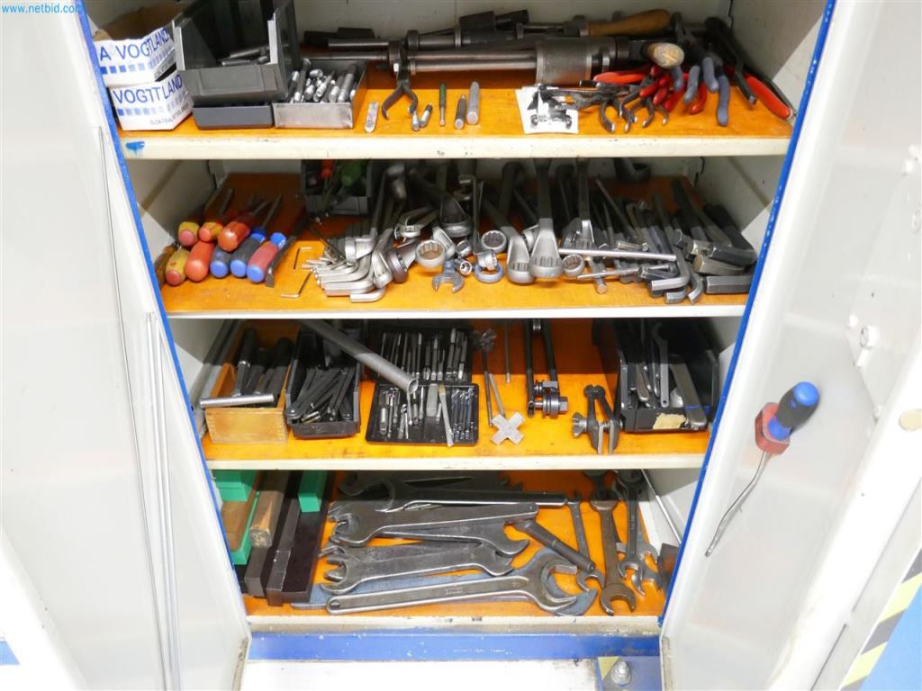 Mechanical and plant engineering machines-8