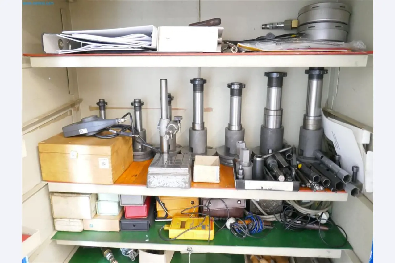 Maschinen aus dem Bereich Maschinen- und Anlagenbau-3