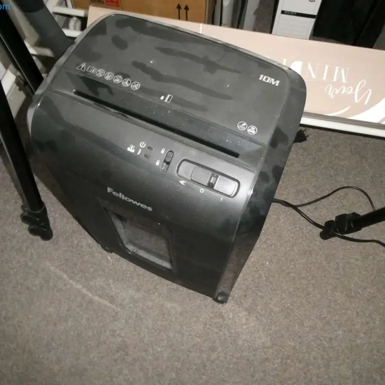 Document shredder Fellowes 10M