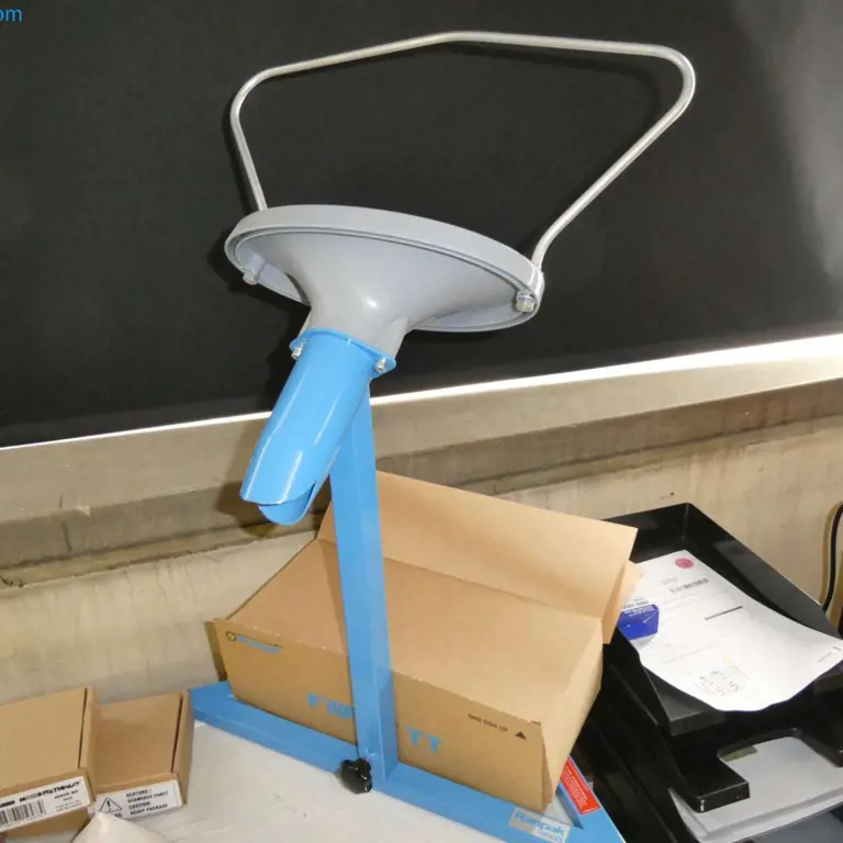 Paper wrapping machine Ranpak Fillpak