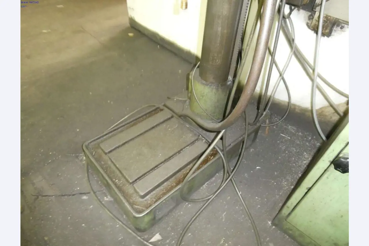 Tokarki i frezarki, małe maszyny, sprzęt warsztatowy-4