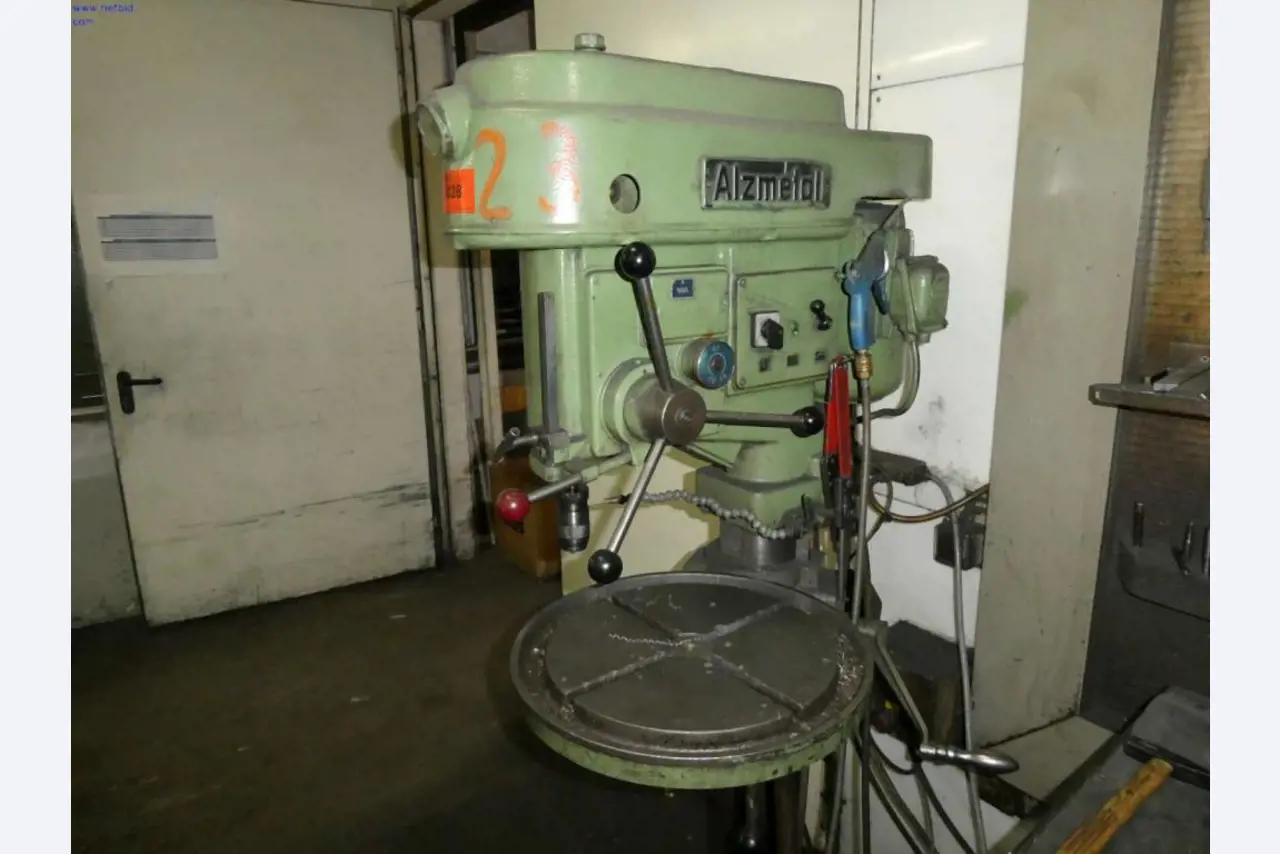 Tokarki i frezarki, małe maszyny, sprzęt warsztatowy-5