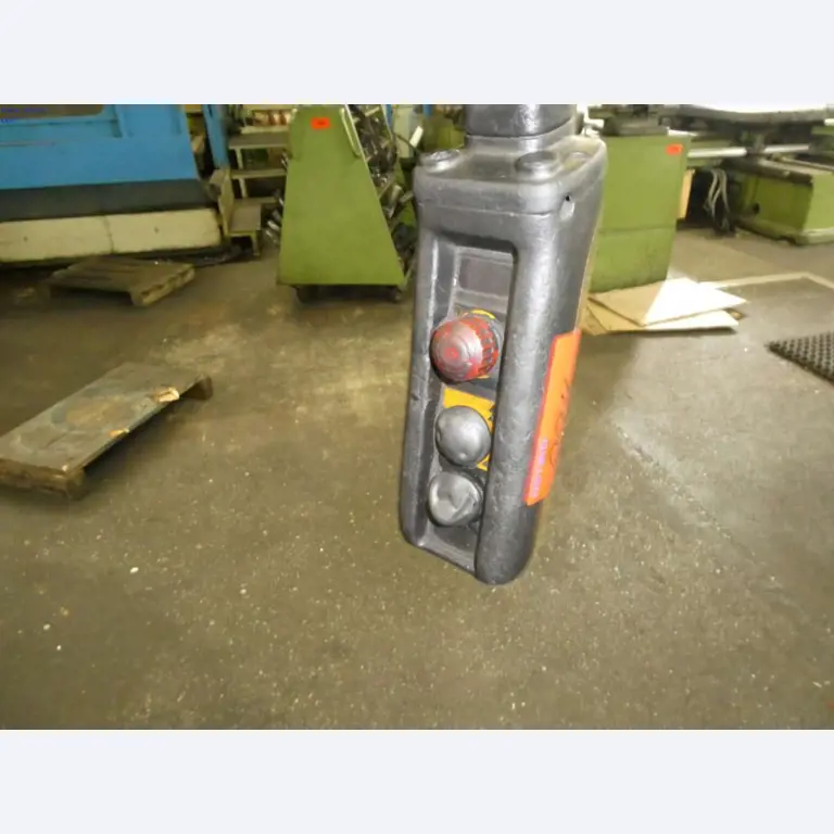 Tokarki i frezarki, małe maszyny, sprzęt warsztatowy-5