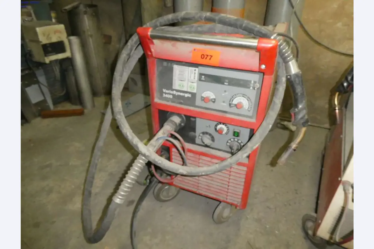 Tokarki i frezarki, małe maszyny, sprzęt warsztatowy-1