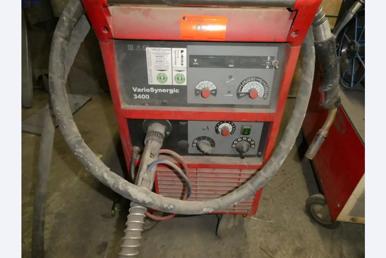 Tokarki i frezarki, małe maszyny, sprzęt warsztatowy-3