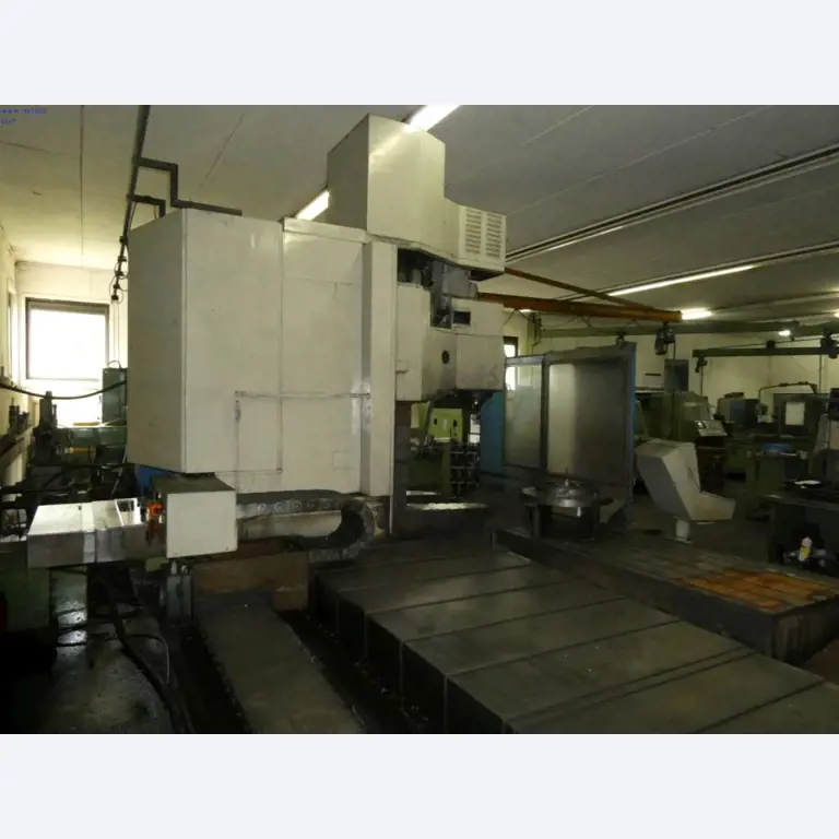 Lathes and milling machines, small machines, workshop equipment-11
