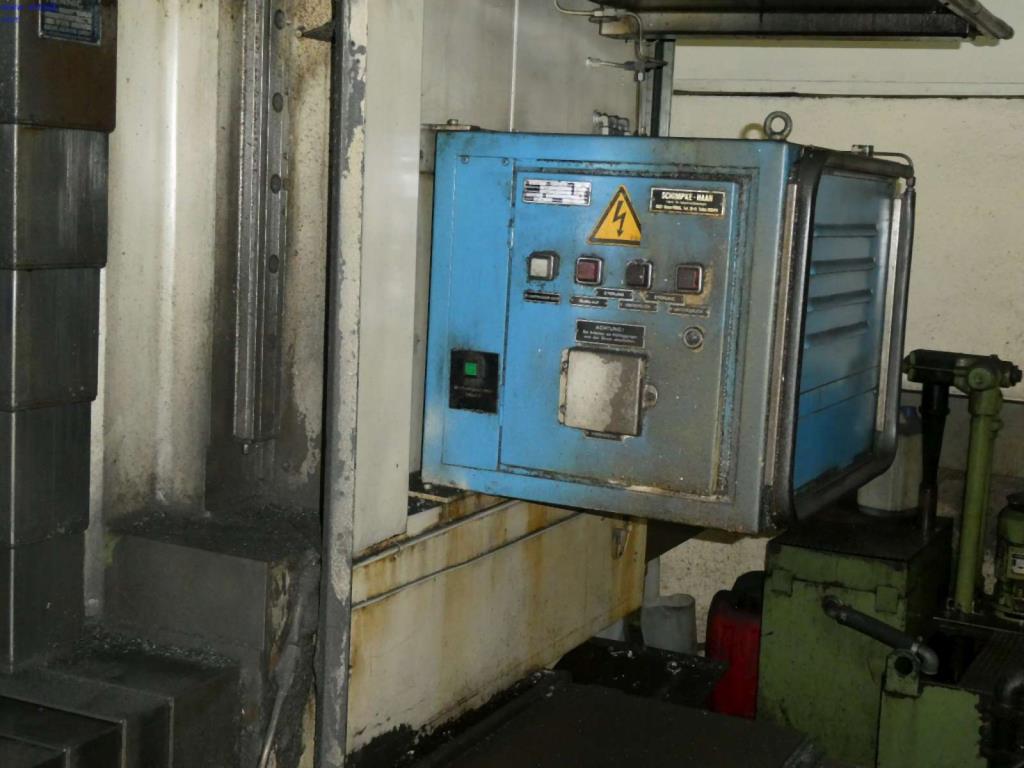 Soustruhy a frézky, malé stroje, dílenské vybavení-14