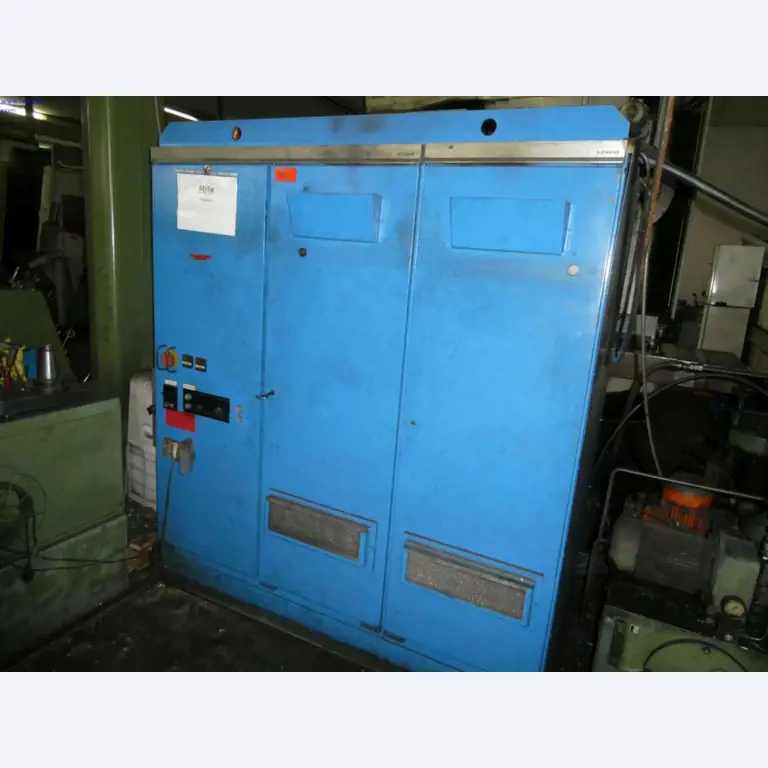 Lathes and milling machines, small machines, workshop equipment-18