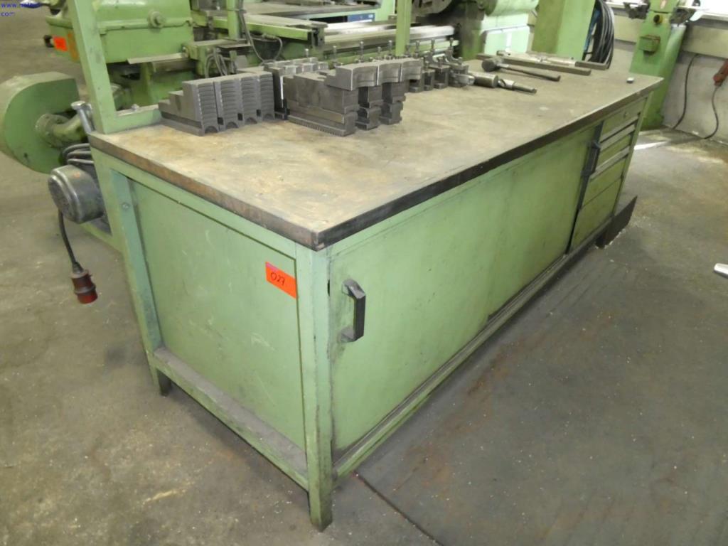 Lathes and milling machines, small machines, workshop equipment-15