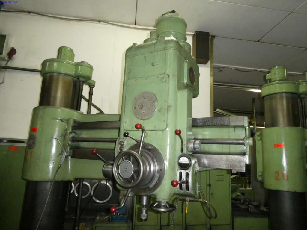 Tours et fraiseuses, petites machines, équipement d'atelier-3