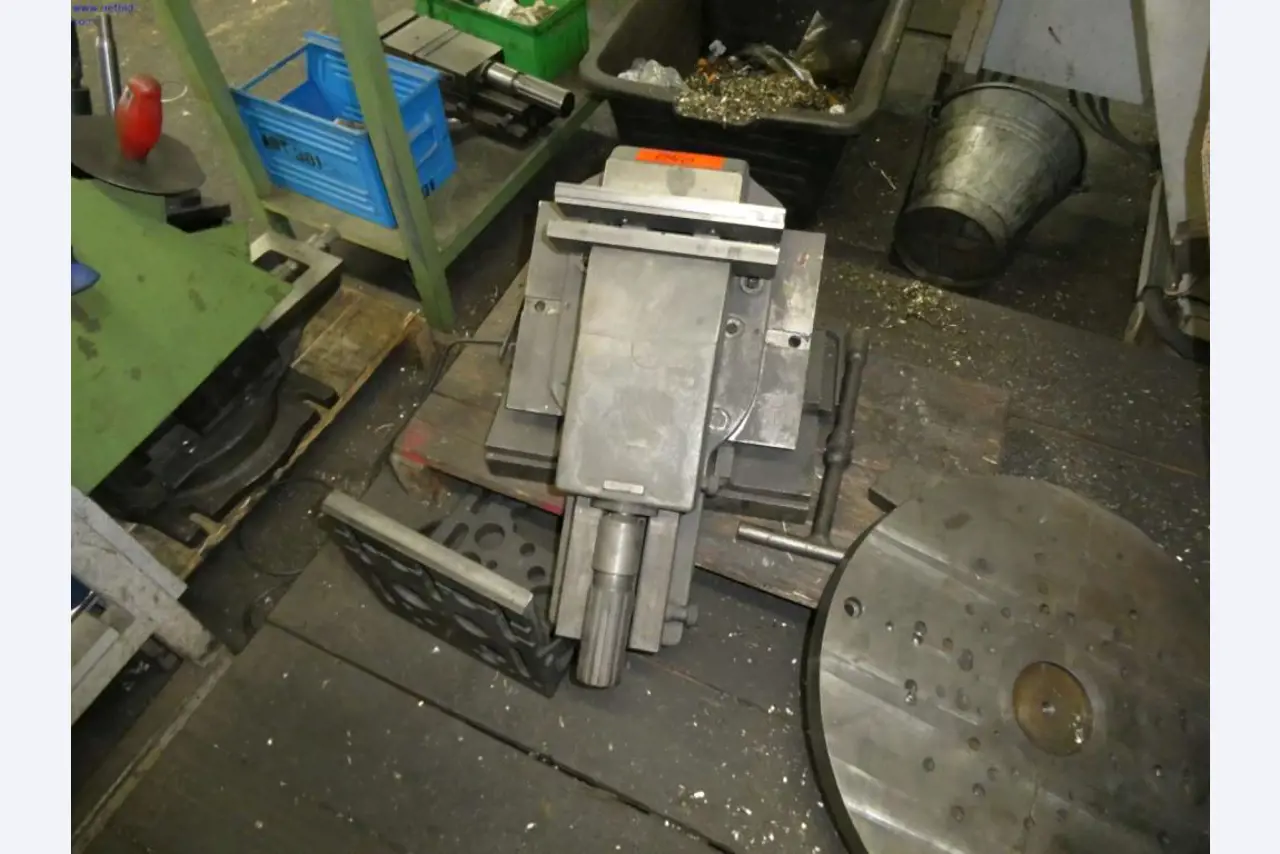 Tokarki i frezarki, małe maszyny, sprzęt warsztatowy-11