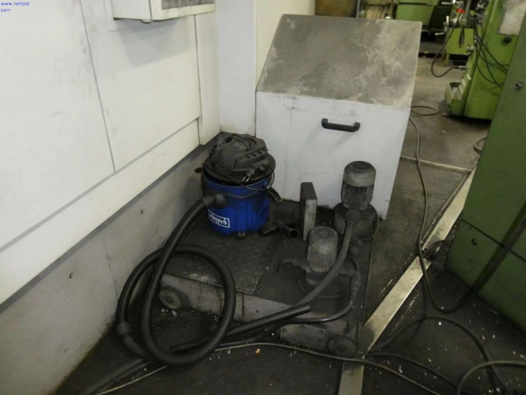 Soustruhy a frézky, malé stroje, dílenské vybavení-22