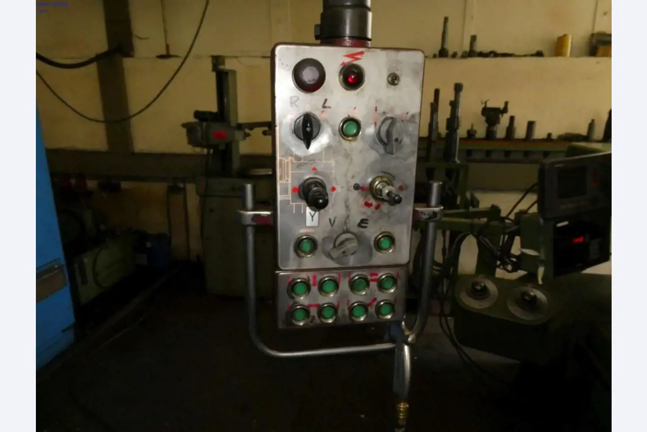 Tokarki i frezarki, małe maszyny, sprzęt warsztatowy-6