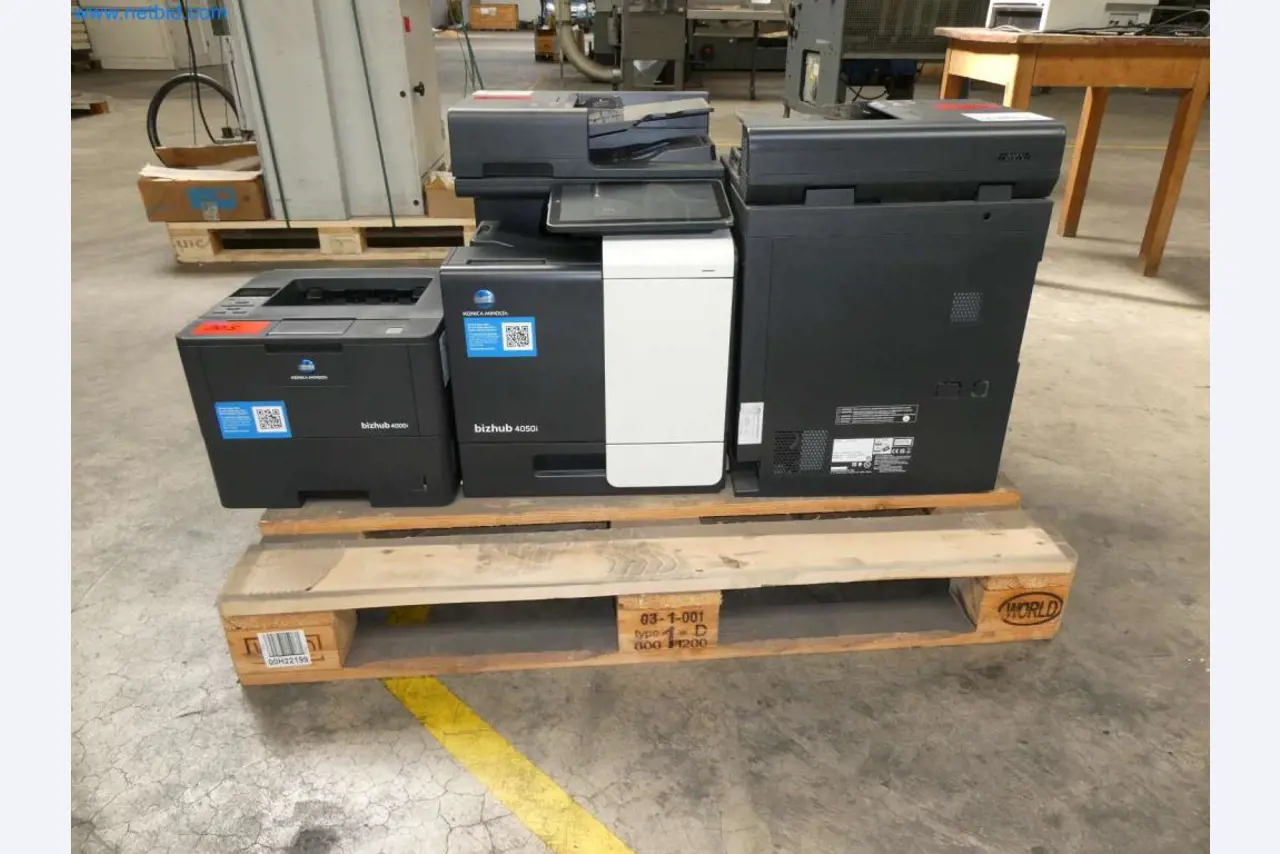 Equipamiento operativo y de oficina de una imprenta-1