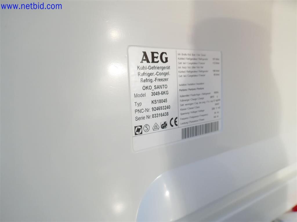 Dobře udržované a rozsáhlé laboratorní vybavení-2