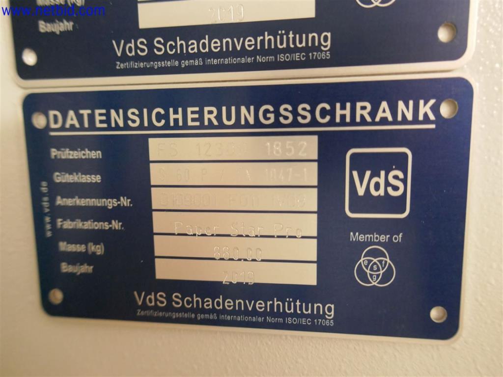 Équipement de laboratoire complet et bien entretenu-1