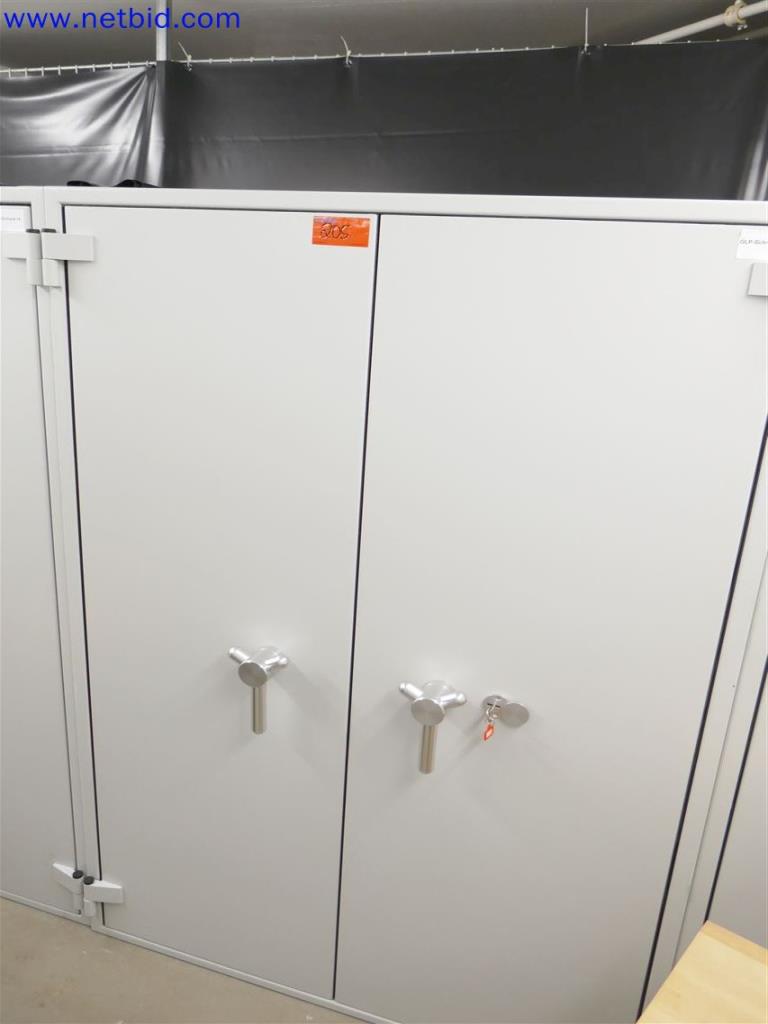 Équipement de laboratoire complet et bien entretenu-2