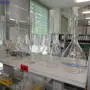 thumbnail-Equipos de laboratorio amplios y en buen estado-7