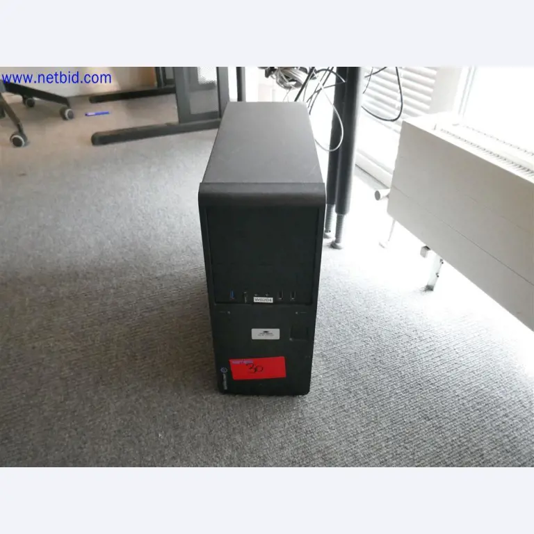 Equipamento de laboratório extenso e bem conservado-2