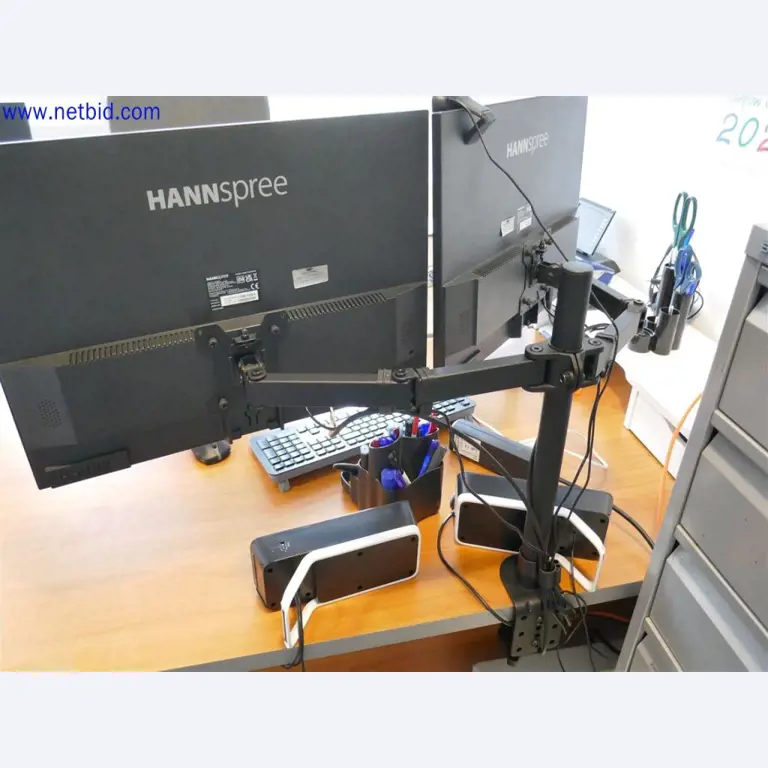 Dobrze utrzymany i bogaty sprzęt laboratoryjny-2