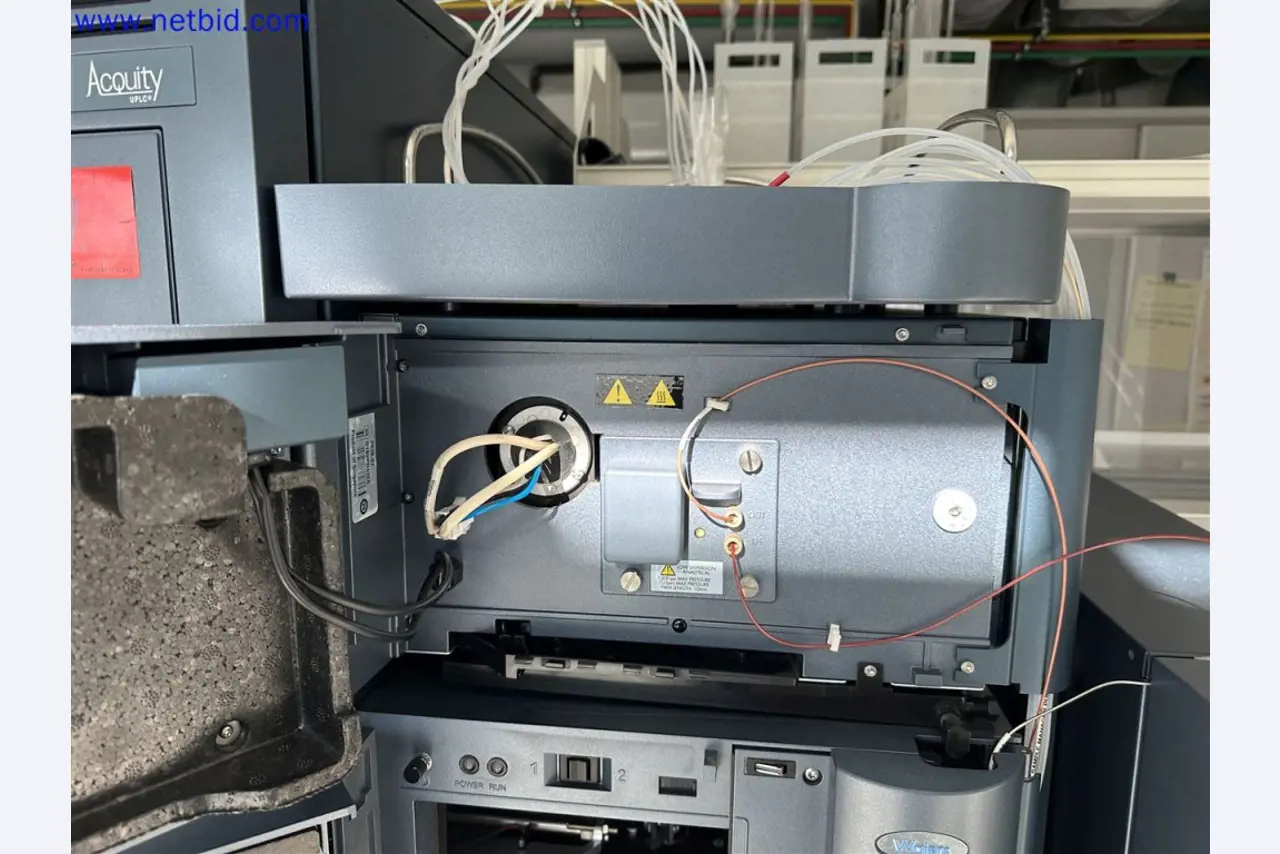 Dobro vzdrževana in obsežna laboratorijska oprema-4