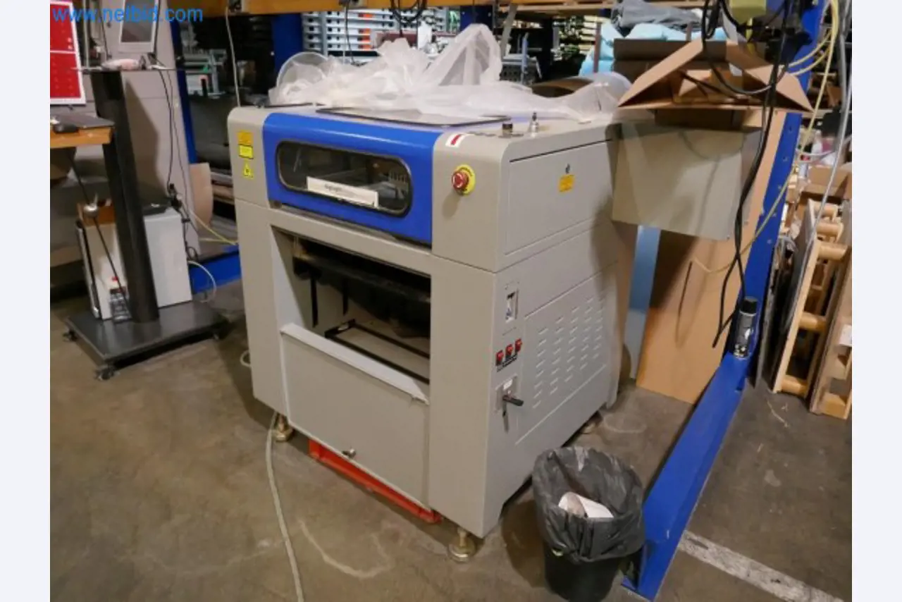 Technique laser innovante - Produits publicitaires traités au laser, marquage au laser sur papier, carton, bois et matières plastiques, impression d´images-3