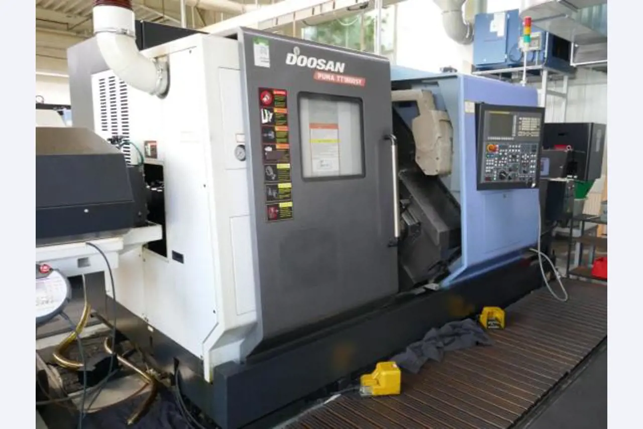 Metallbearbeitungsmaschinen zur Herstellung von Präzisionsdrehteilen-12