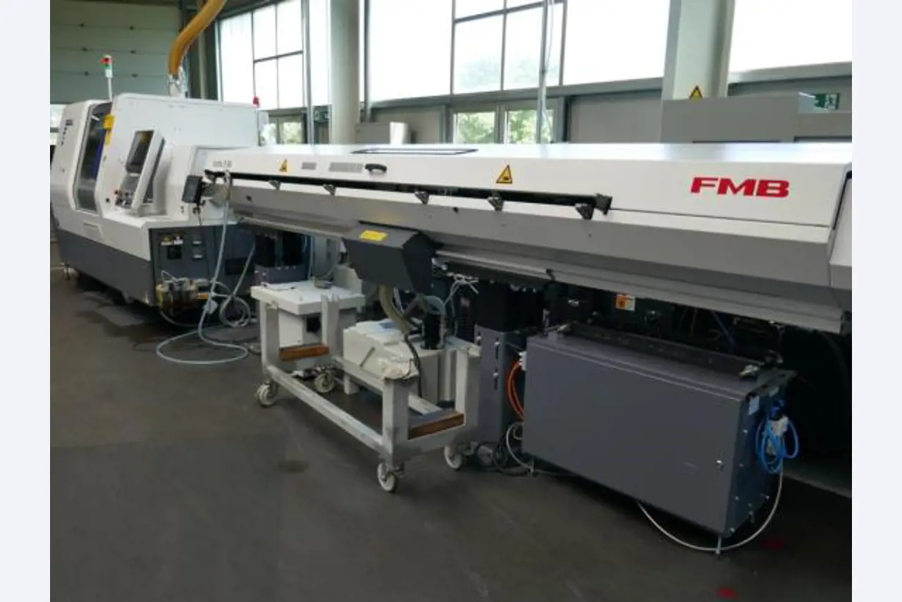 Metallbearbeitungsmaschinen zur Herstellung von Präzisionsdrehteilen-14