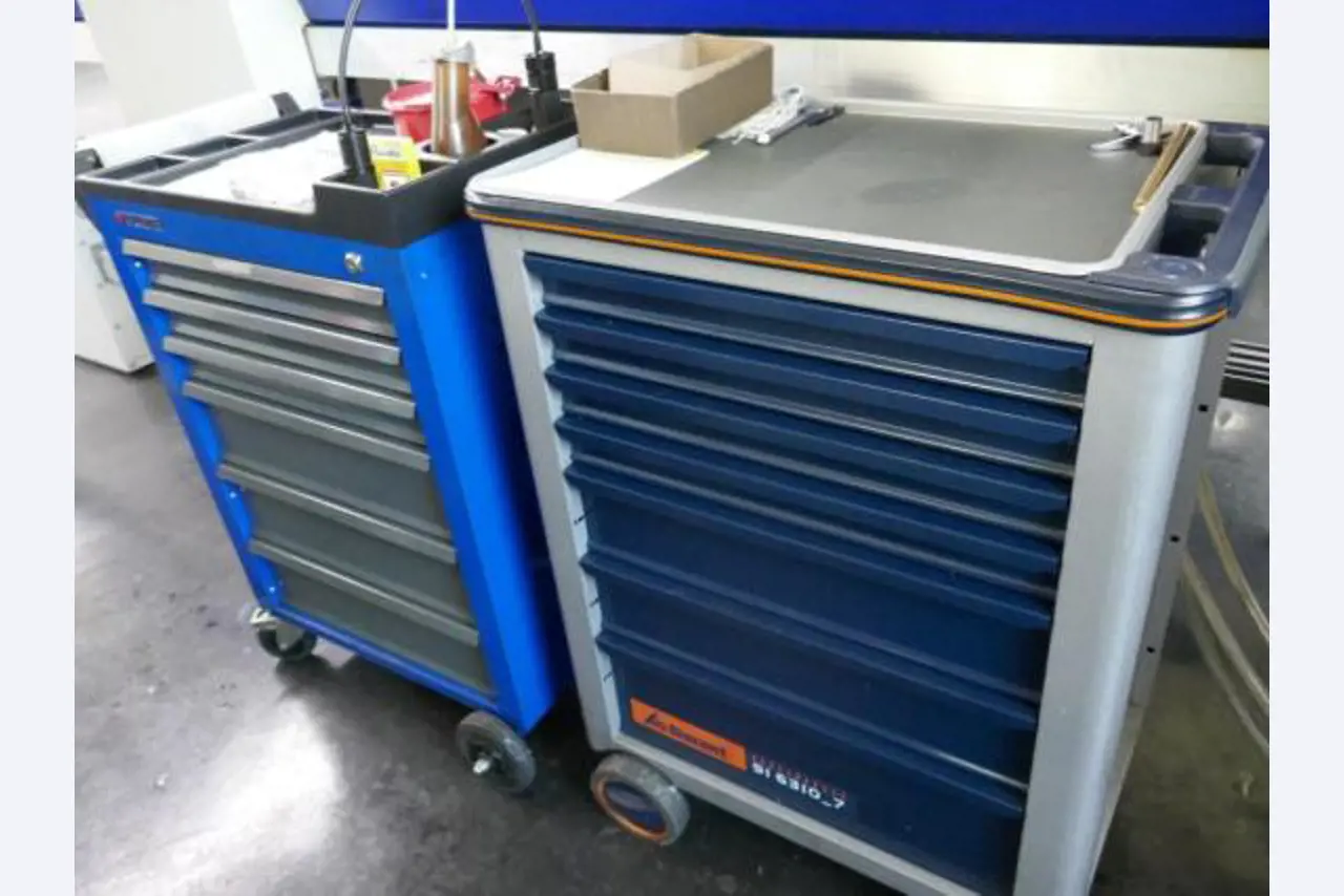 Metallbearbeitungsmaschinen zur Herstellung von Präzisionsdrehteilen-3