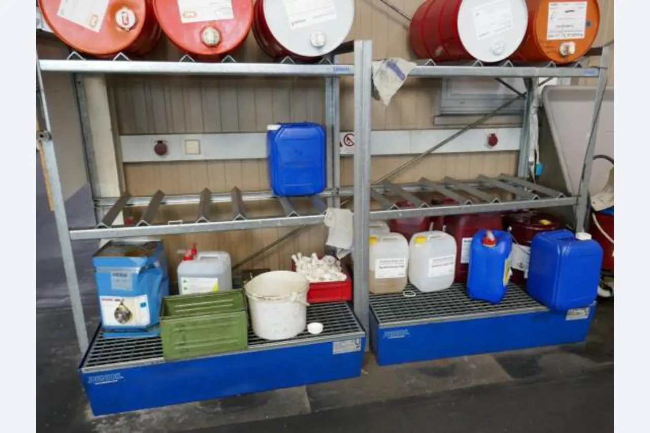 Metallbearbeitungsmaschinen zur Herstellung von Präzisionsdrehteilen-4