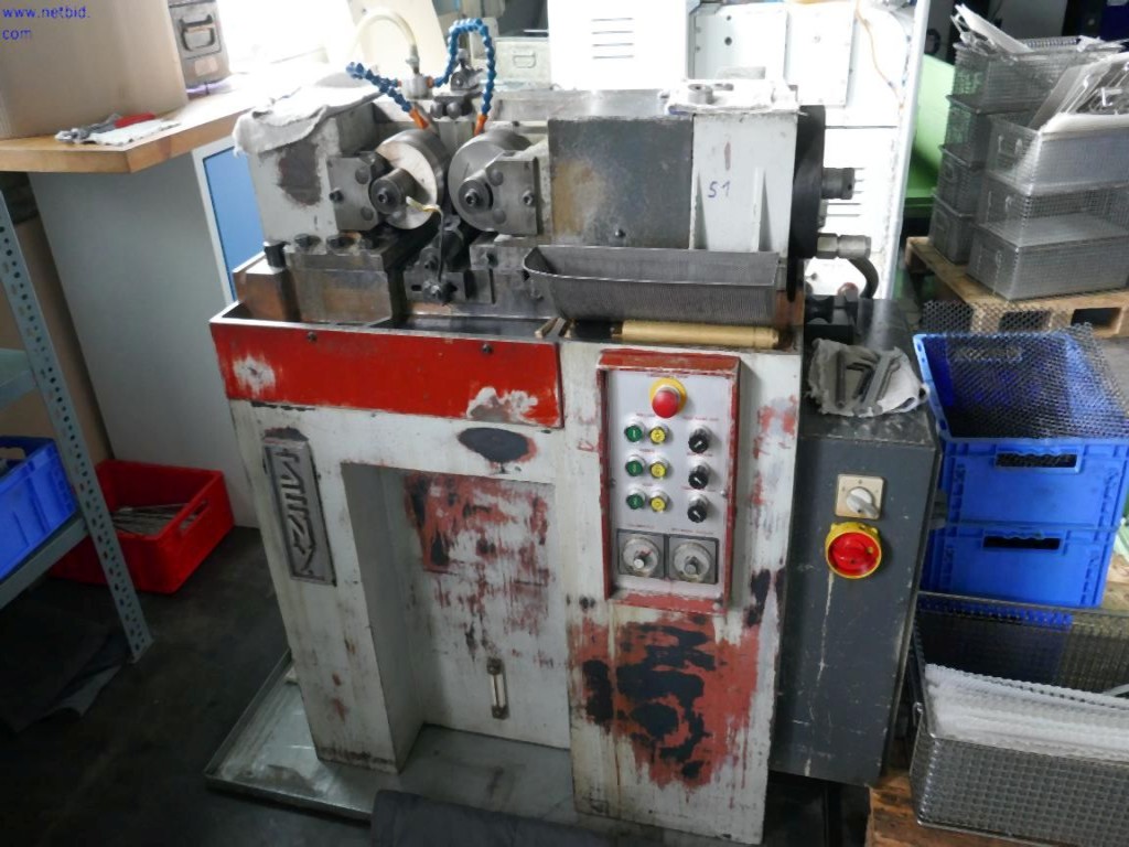 Maszyny do obróbki metalu do produkcji precyzyjnych części toczonych-1