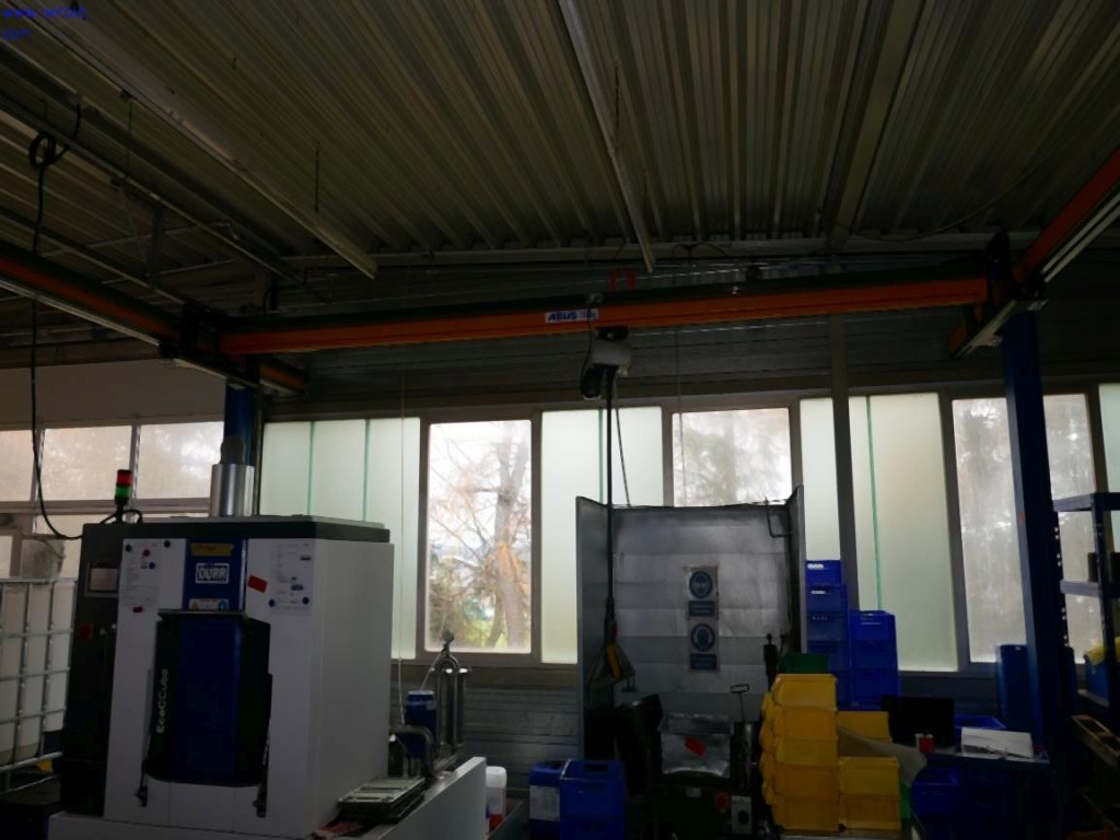 Machines d'usinage des métaux pour la fabrication de pièces tournées de précision-1