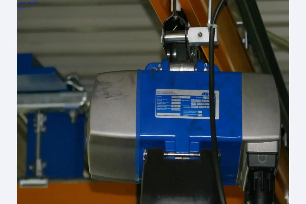 Metalworking machines for the production of precision turned parts-2