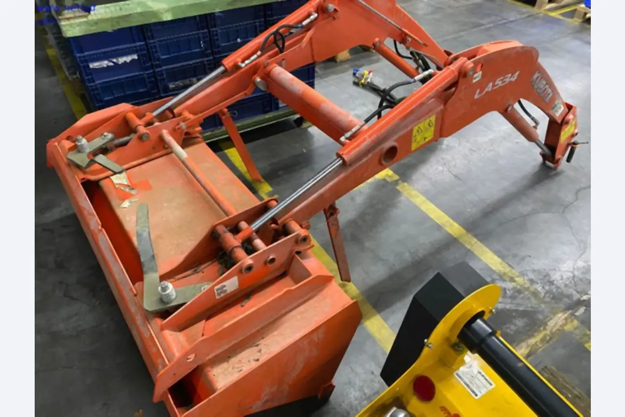 Machines d'usinage des métaux pour la fabrication de pièces tournées de précision-17