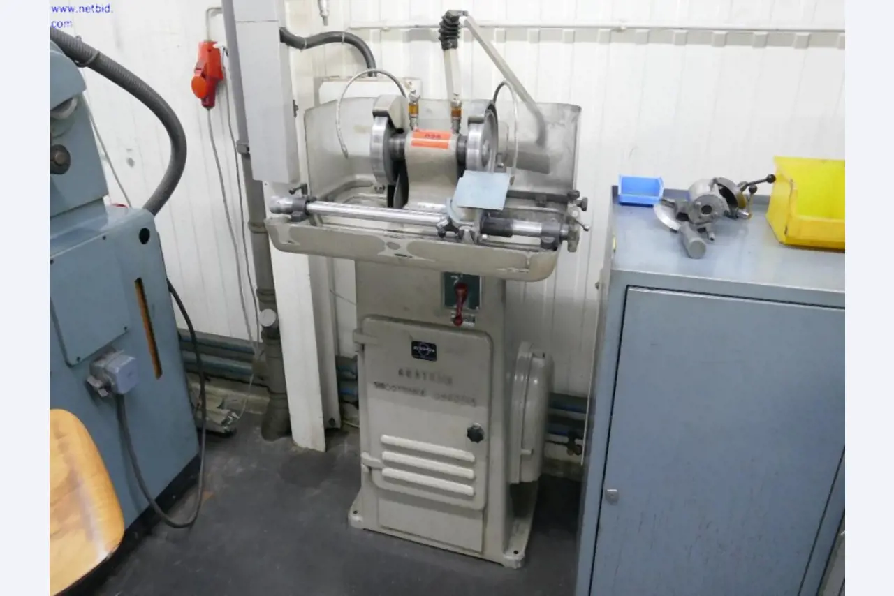 Machines d'usinage des métaux pour la fabrication de pièces tournées de précision-1