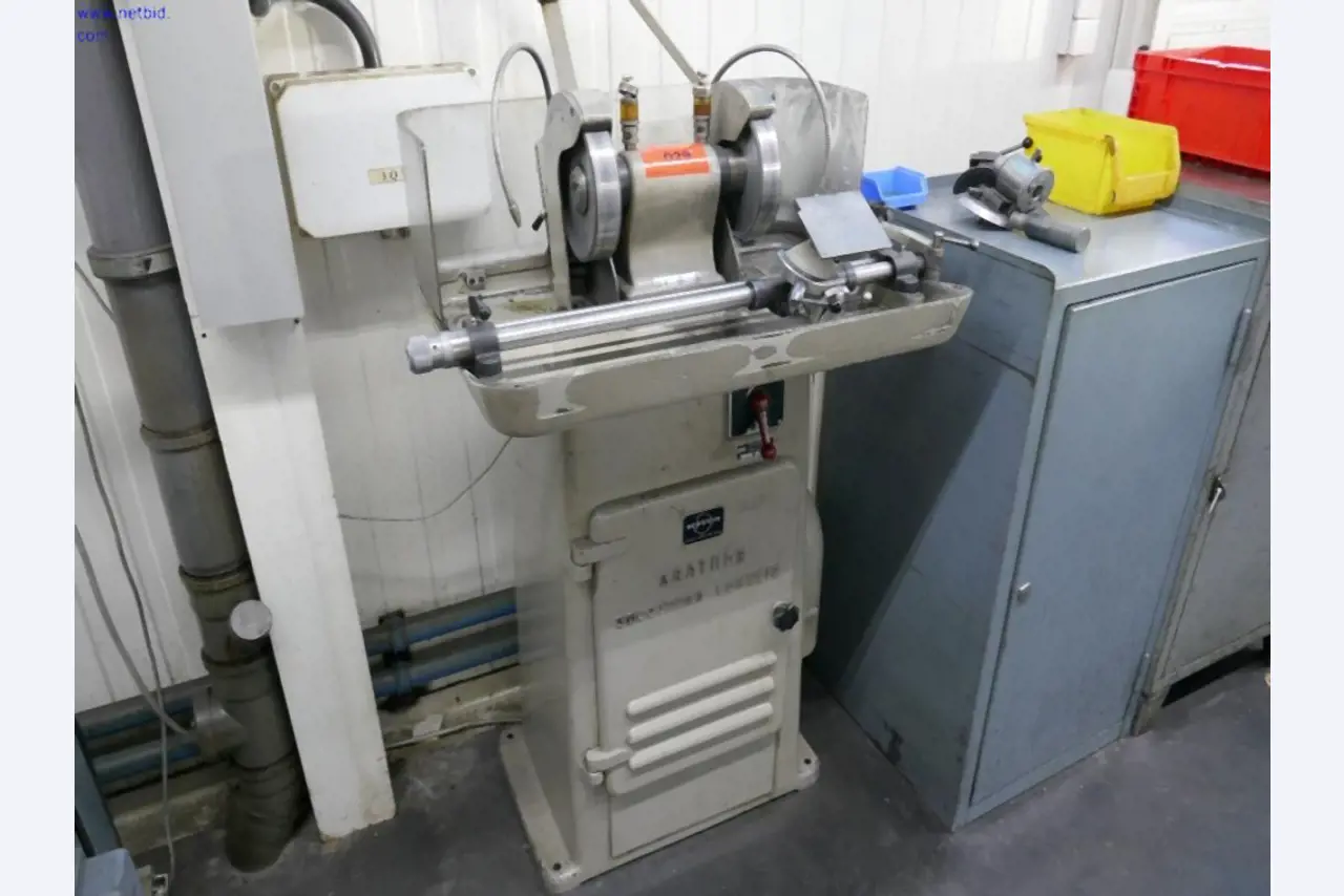 Machines d'usinage des métaux pour la fabrication de pièces tournées de précision-2