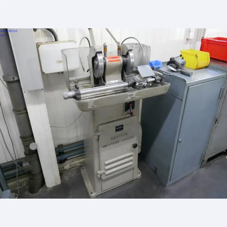 Machines d'usinage des métaux pour la fabrication de pièces tournées de précision-2