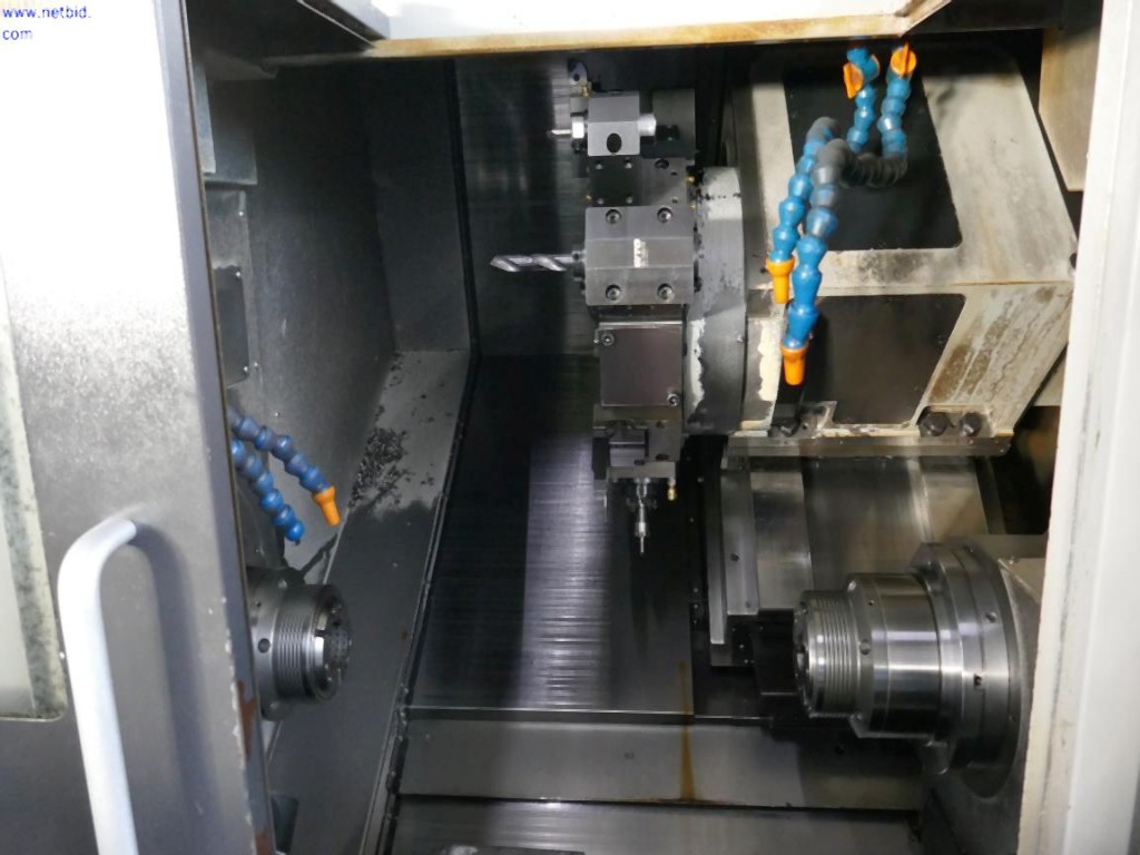 Machines d'usinage des métaux pour la fabrication de pièces tournées de précision-2